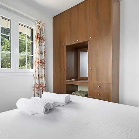 Aparthotel Monte Lixouri