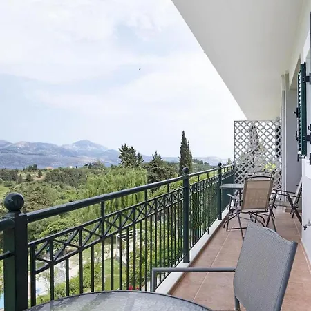 Monte ليكسوري