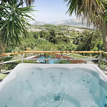 Aparthotel Monte Lixouri